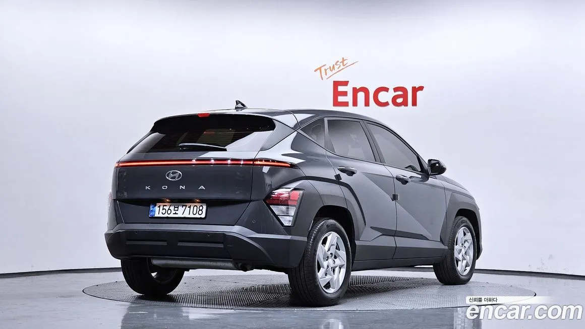 Hyundai Kona — фото 2