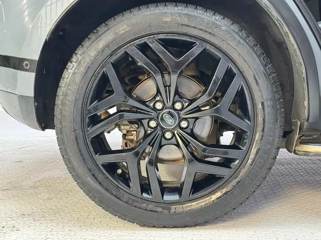 Land Rover Evoque — фото 7
