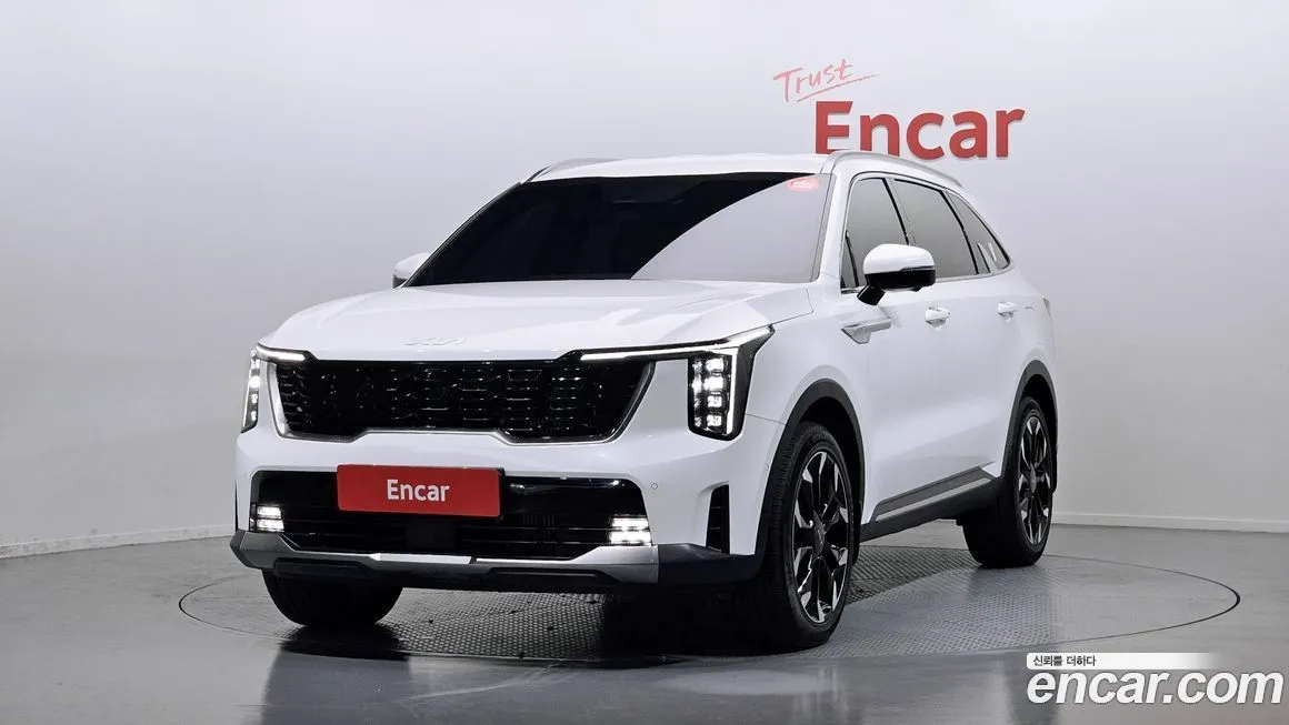 Kia Sorento — фото 1