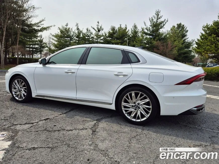 Hyundai Grandeur 2022 из KR, фото 8