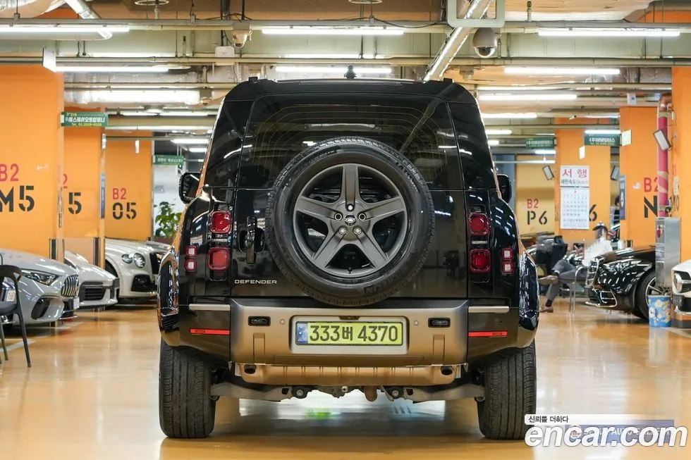 Land Rover Defender 2024 из KR, фото 4