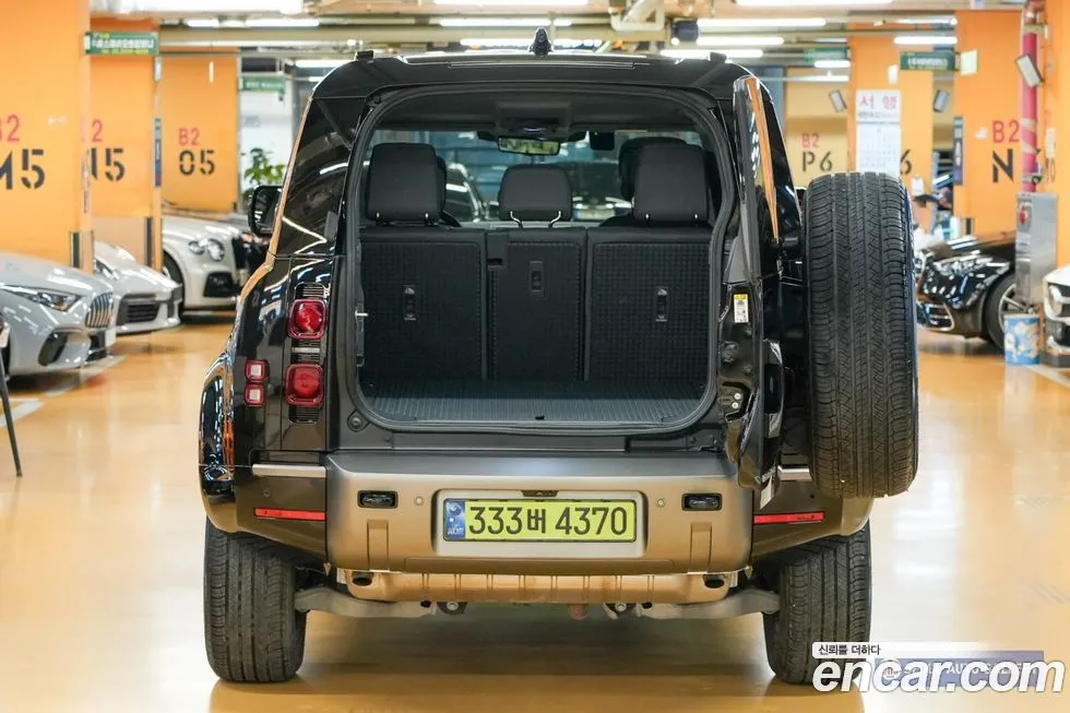 Land Rover Defender 2024 из KR, фото 7