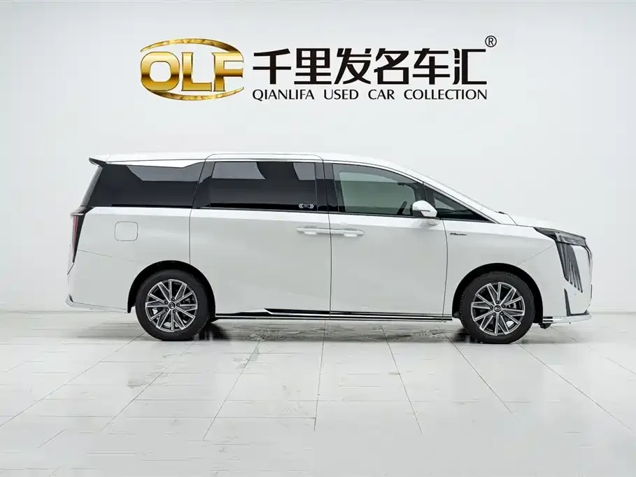 GAC Motor Trumpchi M8 — фото 2