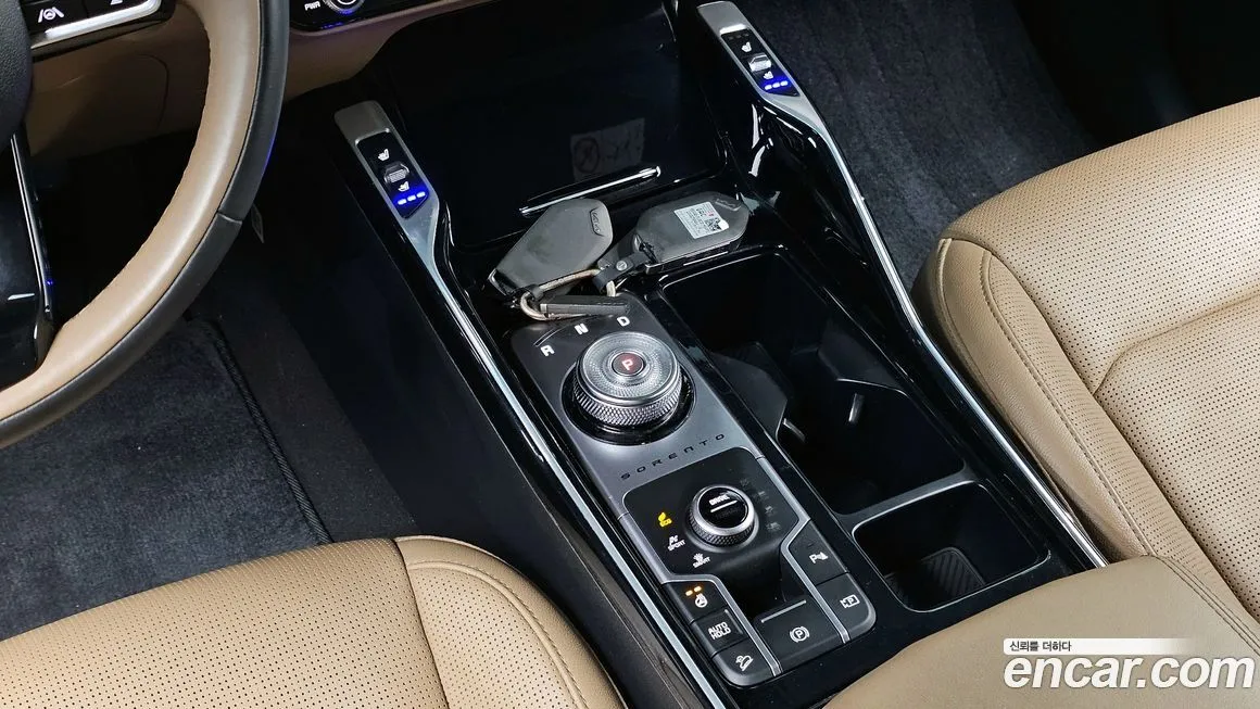Kia Sorento — фото 10