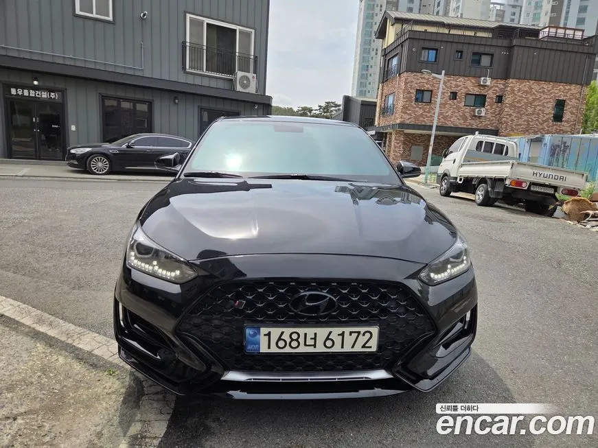 Hyundai Veloster