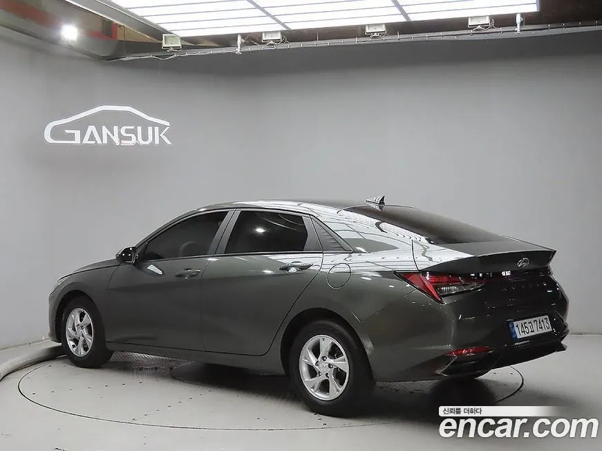 Hyundai AVANTE 2021 из KR, фото 2