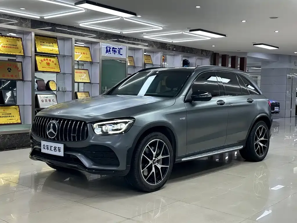 Mercedes-Benz GLC AMG