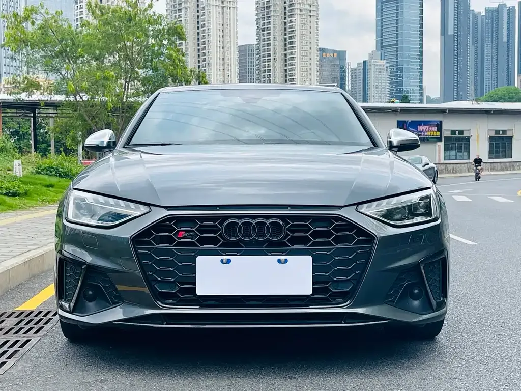 Audi S4 — фото 5