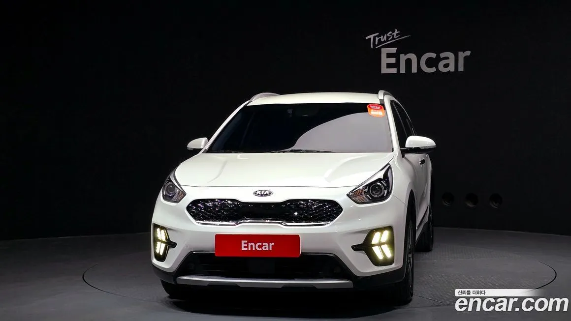 Kia Niro — фото 10