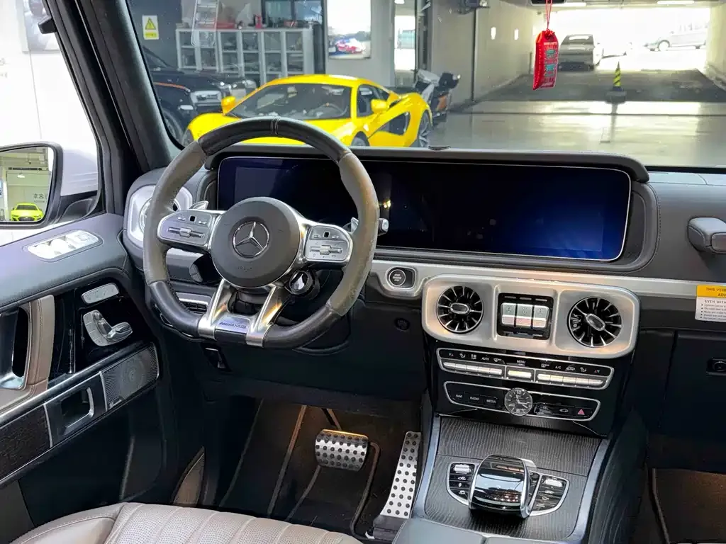 Mercedes-Benz G-Class AMG — фото 6