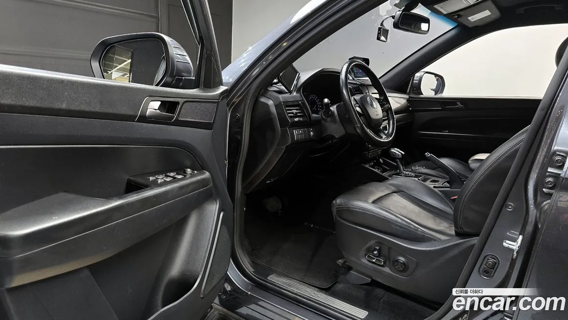 KG Mobility (Ssangyong) Rexton — фото 3