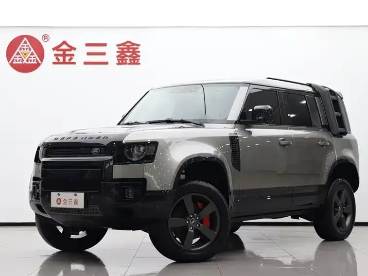 Land Rover Defender — фото 1
