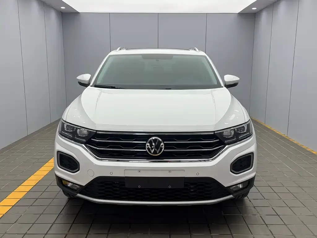 Volkswagen T-Roc — фото 3