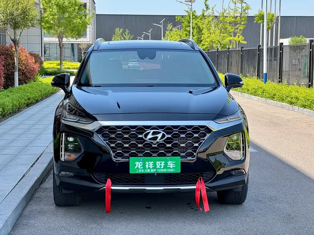 Hyundai Santa Fe — фото 9