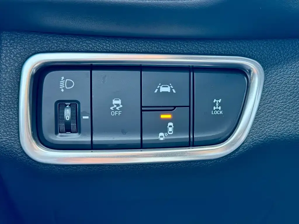 Hyundai Santa Fe — фото 8