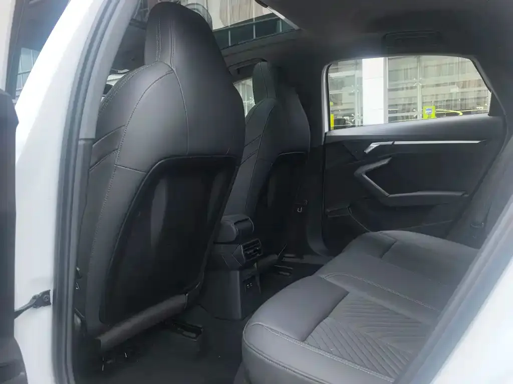 Audi A3 2021 из CN, фото 4