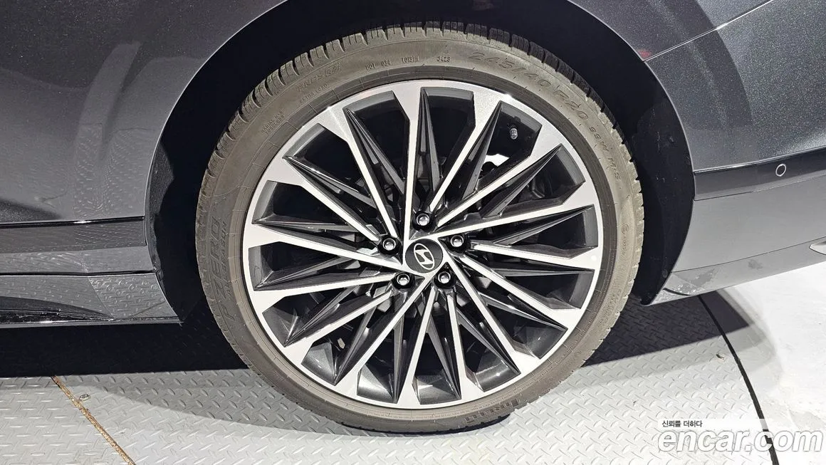 Hyundai Grandeur 2024 из KR, фото 9