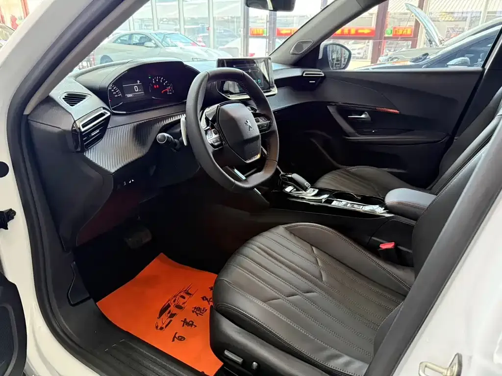 Peugeot 2008 2022 из CN, фото 7