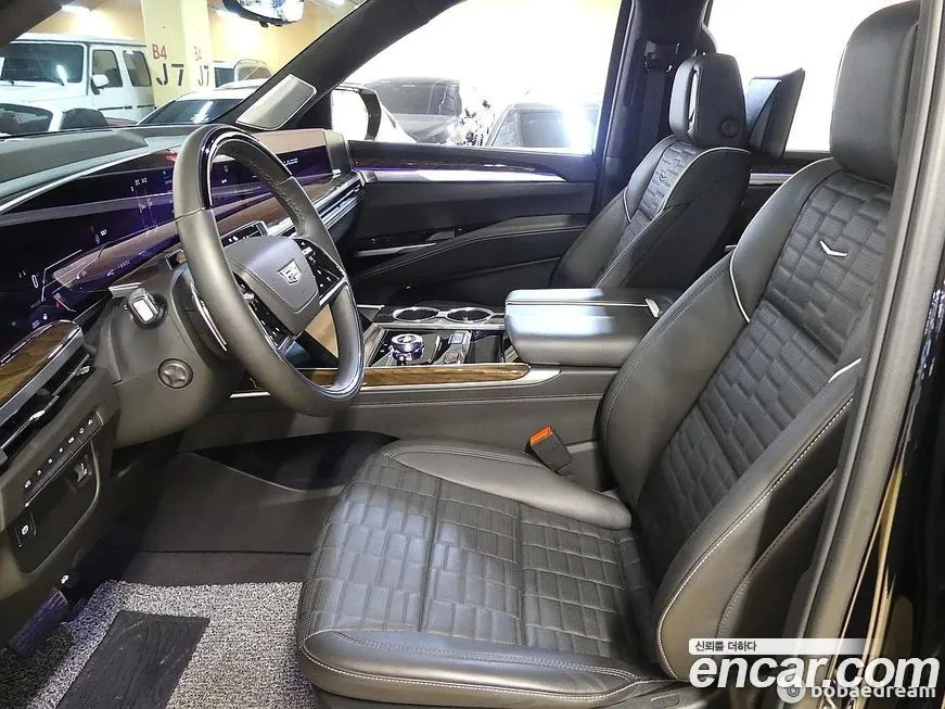 Cadillac Escalade 2025 из KR, фото 10