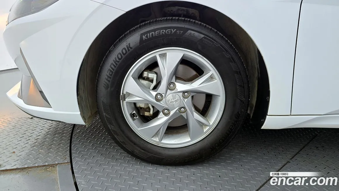Hyundai AVANTE 2022 из KR, фото 8
