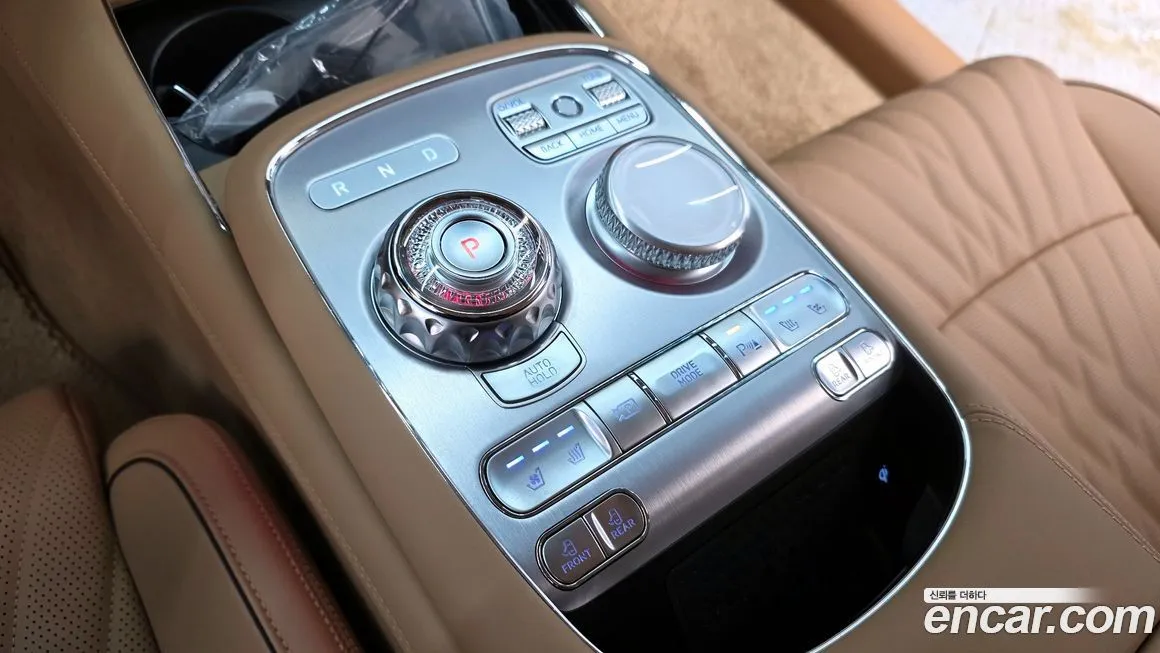 Genesis G90 — фото 10