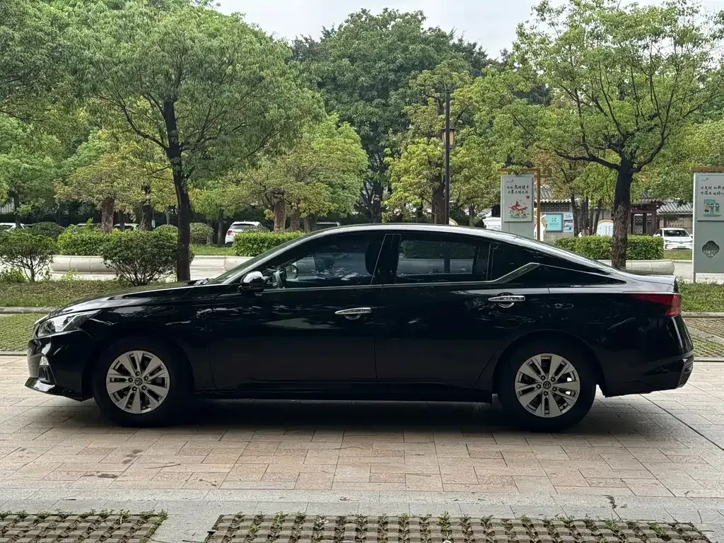 Nissan Teana 2022 из CN, фото 9