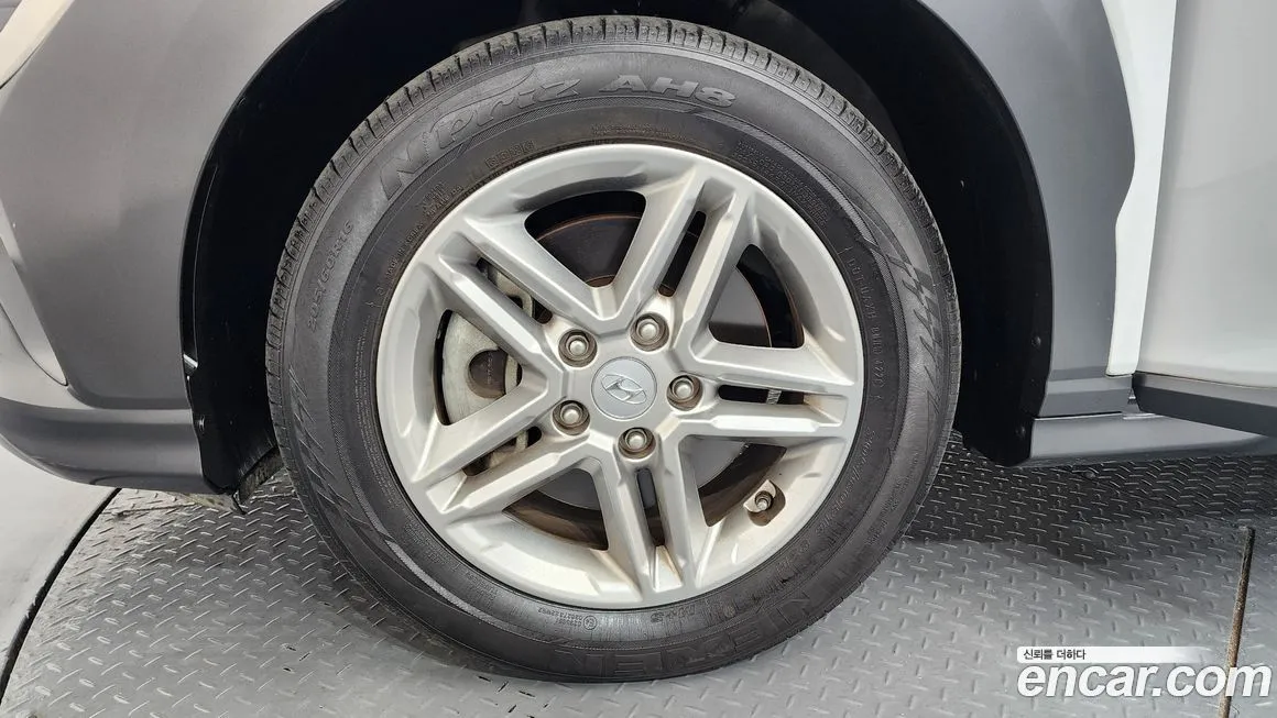 Hyundai Kona 2021 из KR, фото 4