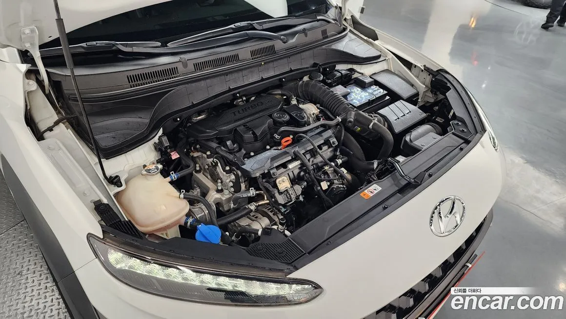 Hyundai Kona 2021 из KR, фото 9