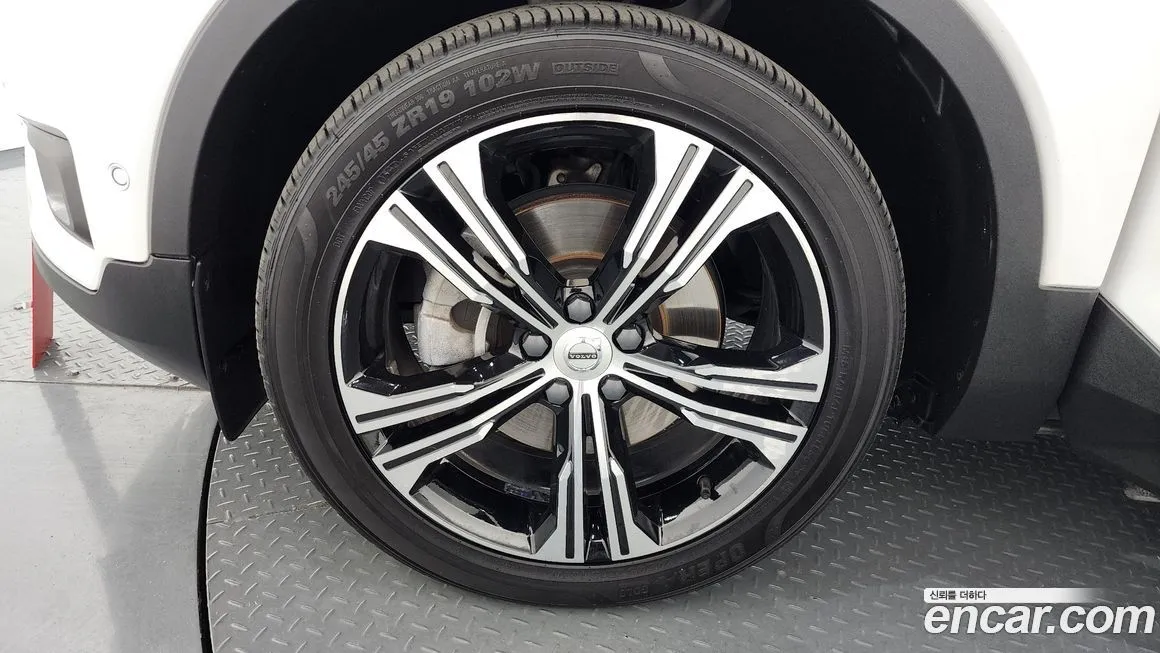 Volvo XC40 2021 из KR, фото 8