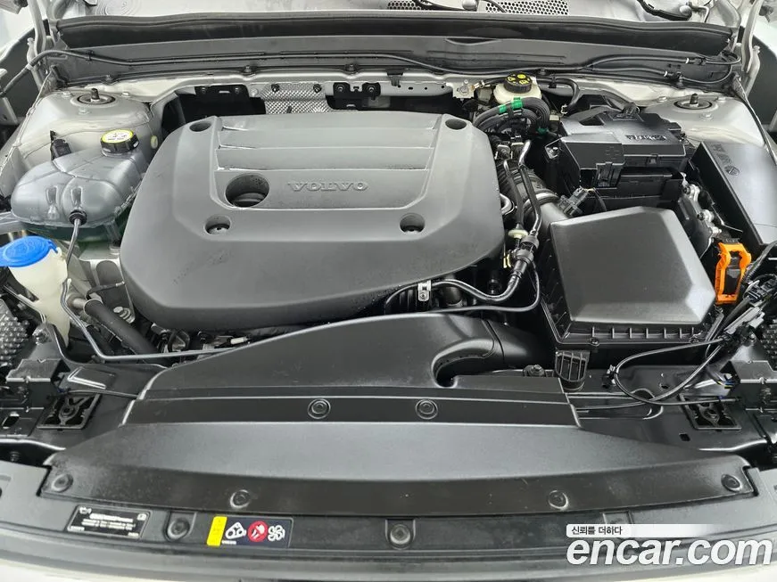 Volvo XC40 2024 из KR, фото 6