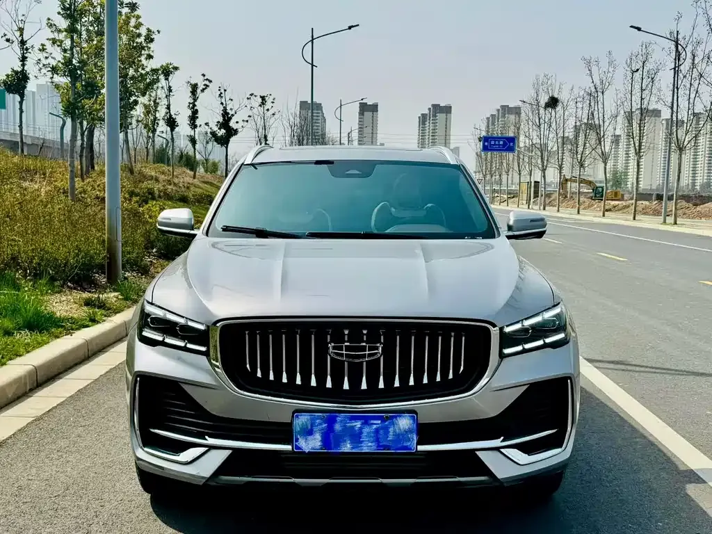 Geely Xingyue L — фото 9