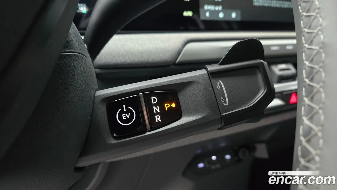 Kia EV3 — фото 4