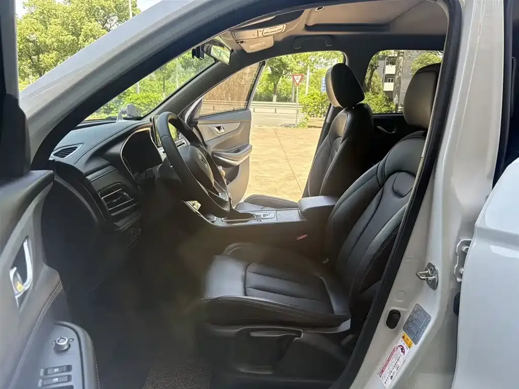 Changan CS75 2023 из CN, фото 3