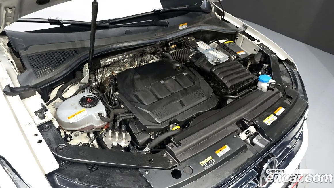 Volkswagen Tiguan 2021 из KR, фото 9