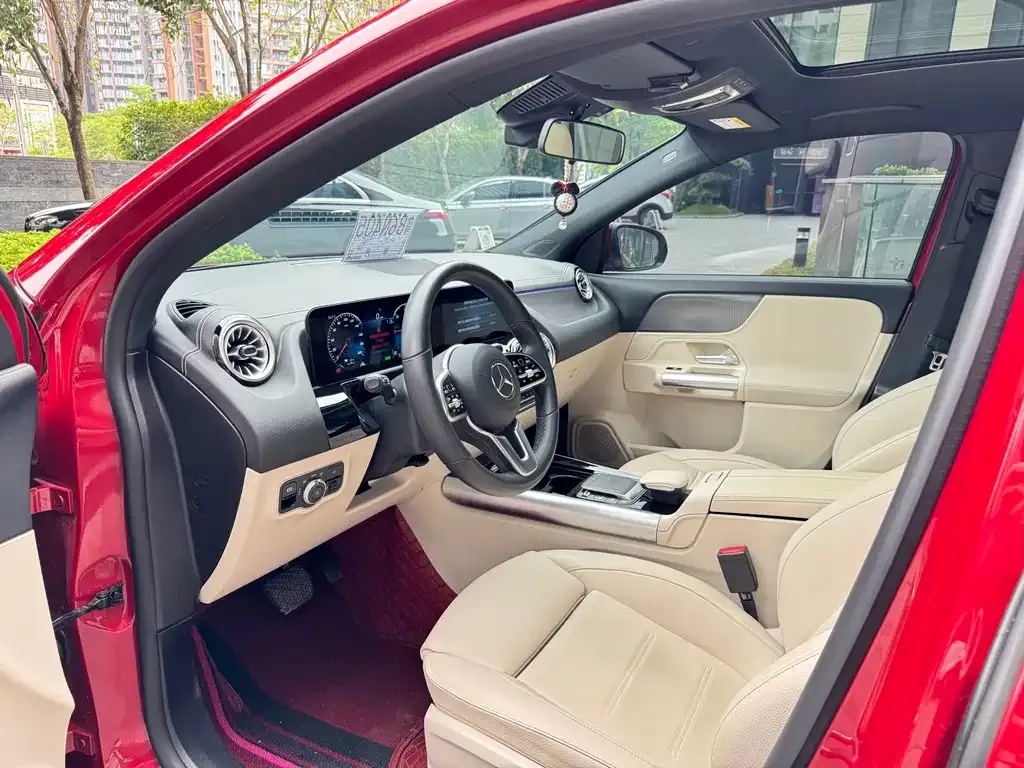 Mercedes-Benz EQA — фото 2