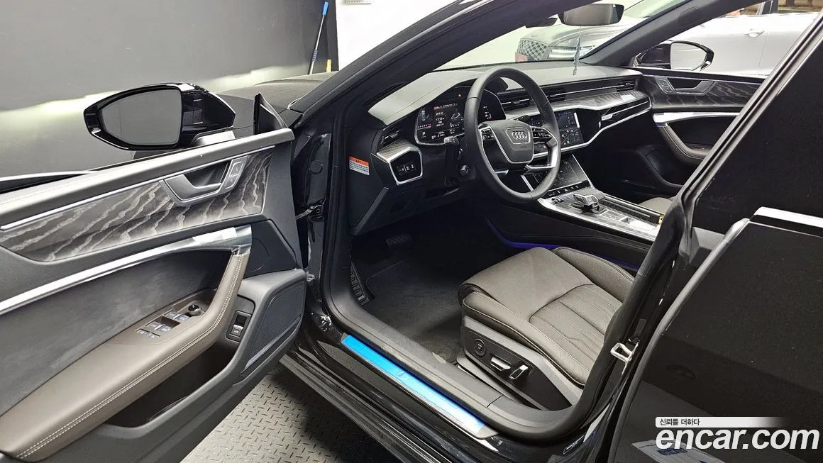 Audi A7 — фото 7