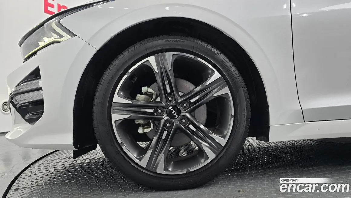 Kia K5 2023 из KR, фото 4
