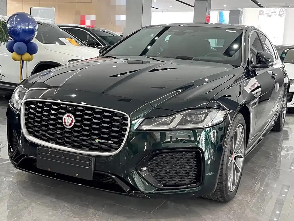 Jaguar XFL — фото 1