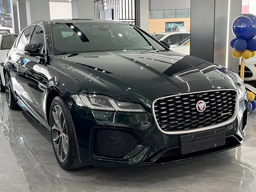 Jaguar XFL — фото 7