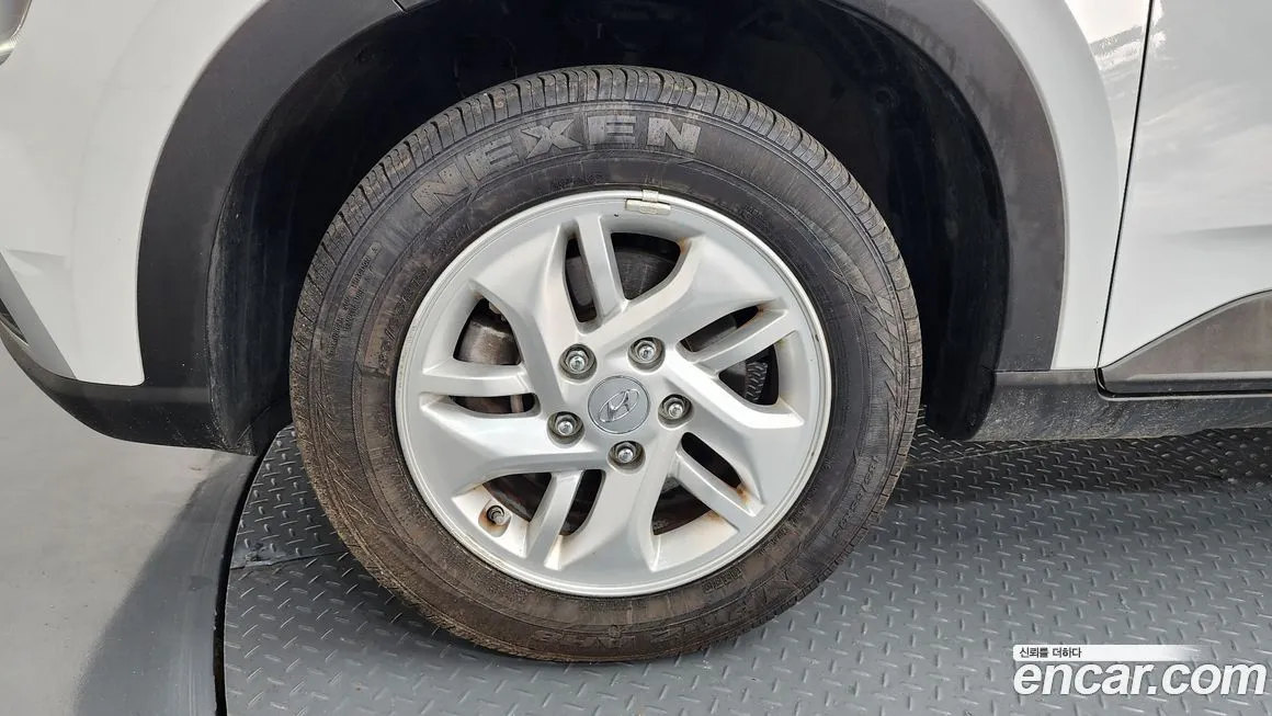 Hyundai Venue 2022 из KR, фото 7