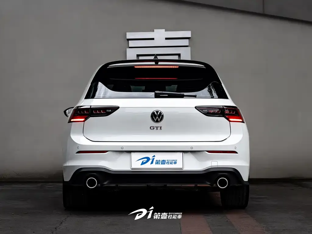 Volkswagen Golf GTI — фото 2