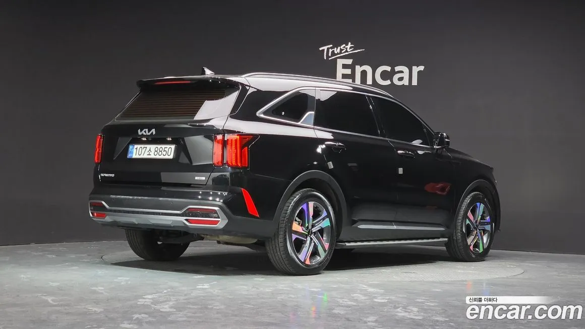 Kia Sorento — фото 5