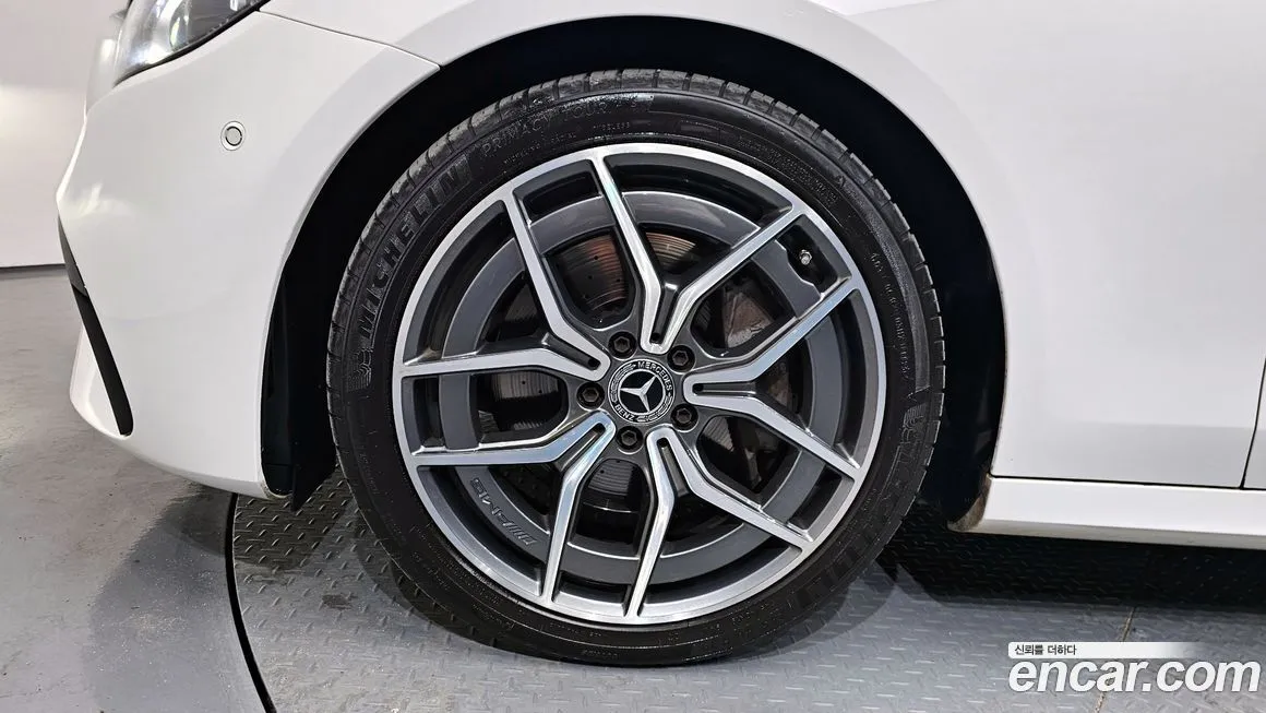 Mercedes-Benz E-Class 2021 из KR, фото 8