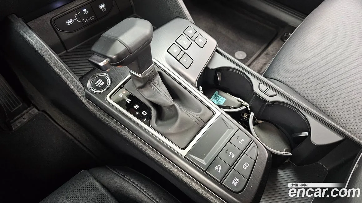 Kia Sportage — фото 8
