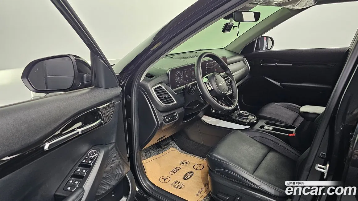 Kia Seltos 2023 из KR, фото 4