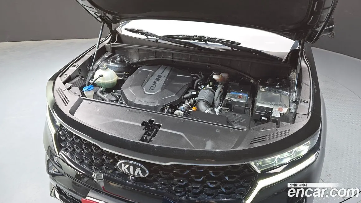 Kia Sorento — фото 6