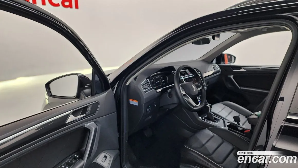 Volkswagen Tiguan 2023 из KR, фото 5