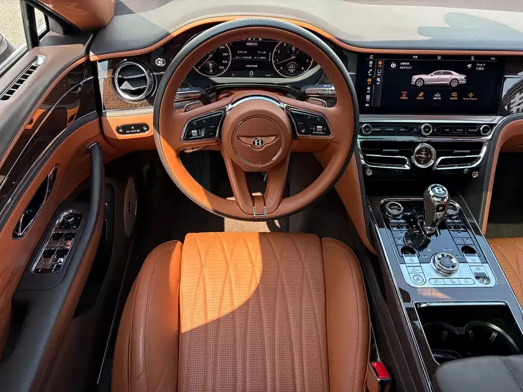 Bentley Flying Spur — фото 8