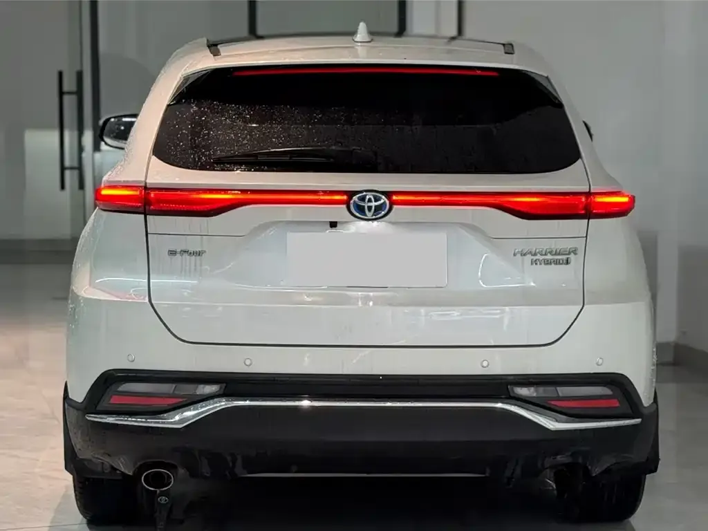 Toyota Harrier — фото 5