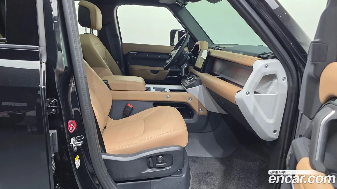 Land Rover Defender 2025 из KR, фото 6